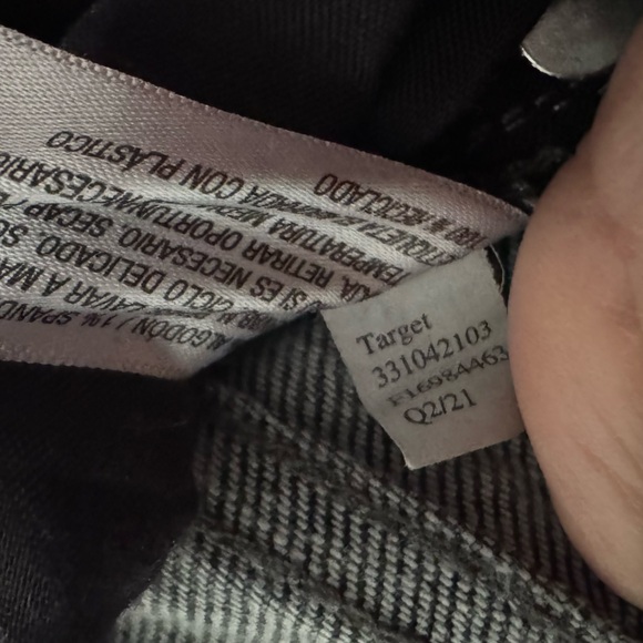 Highest Rise Distressed Mom Jeans Size 10 Black Grunge Aesthetic Ripped Retro - Picture 14 of 16